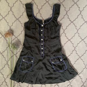 Retro Chic! Fun Black/Blue Silk Front Button Dress